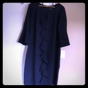 Fabulous flattering navy dress